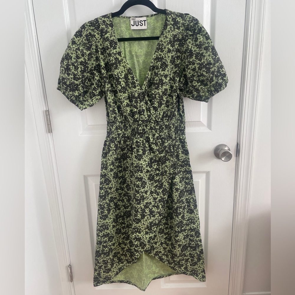 Just Female Green and Black Floral High-Low V-Neck Dress